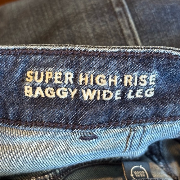 American Eagle Super High Rise Baggy Wide Leg Jeans Sz 18 Long - Picture 5 of 7